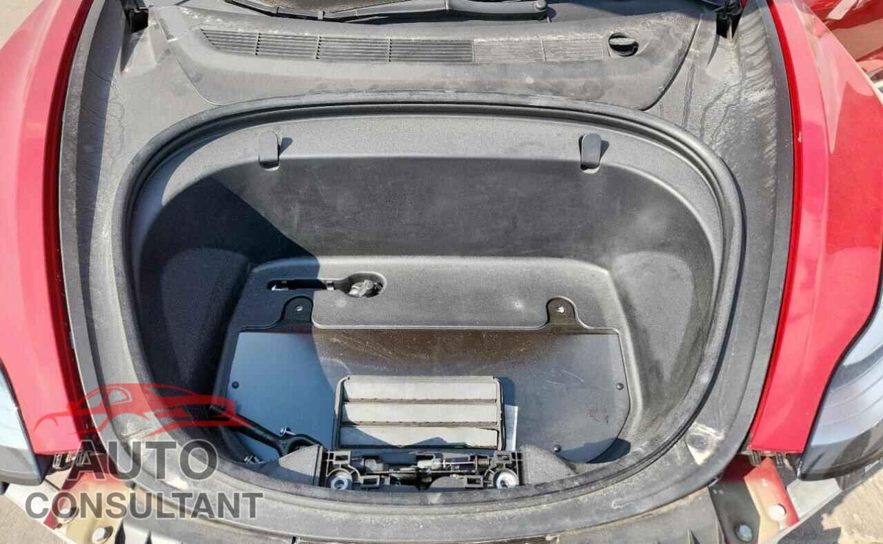 TESLA MODEL 3 2018 - 5YJ3E1EA7JF159333