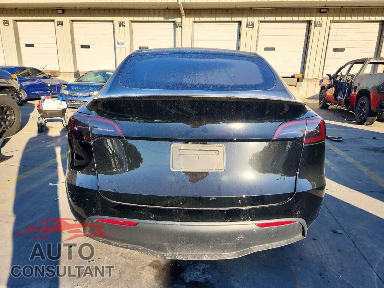 TESLA MODEL Y 2022 - 7SAYGDEFXNF341663