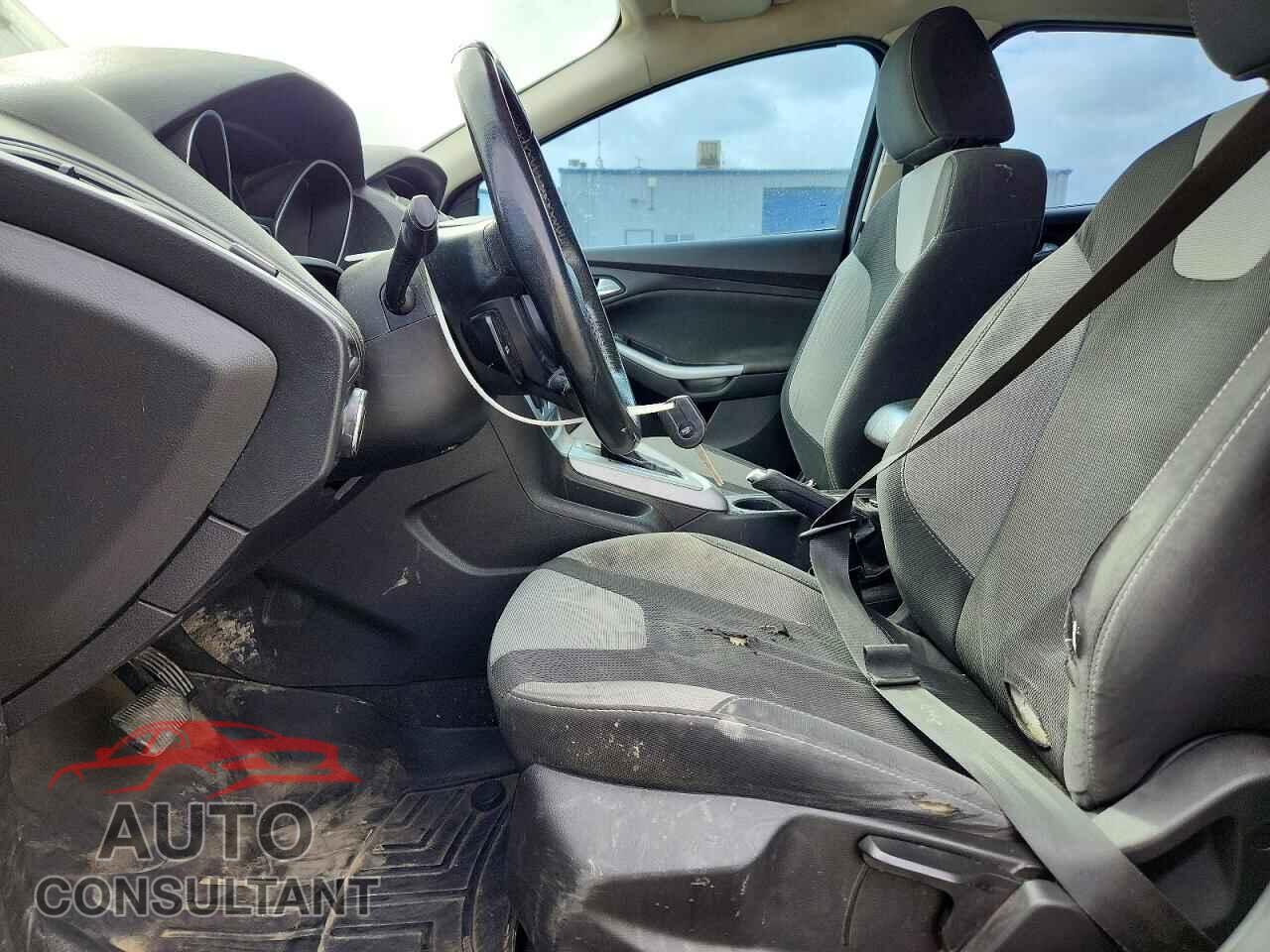 FORD FOCUS 2012 - 1FAHP3K29CL429807