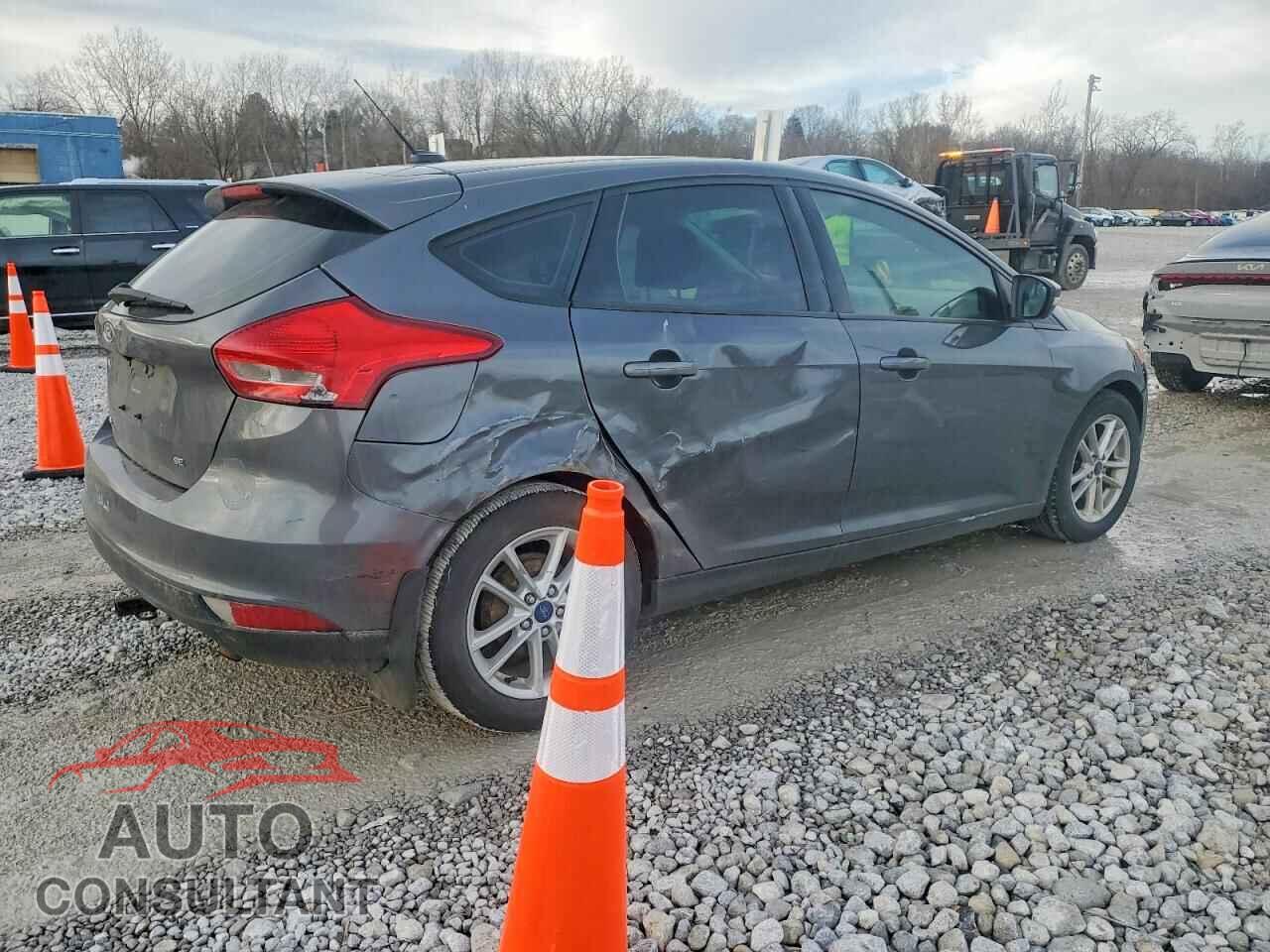 FORD FOCUS 2017 - 1FADP3K25HL310657