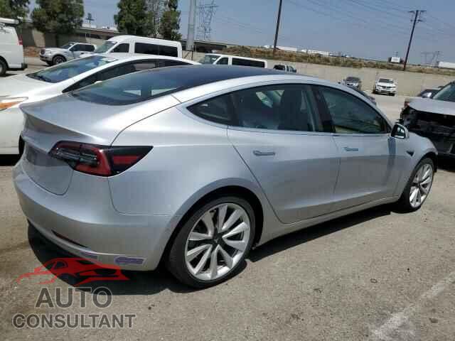TESLA MODEL 3 2018 - 5YJ3E1EA2JF060967
