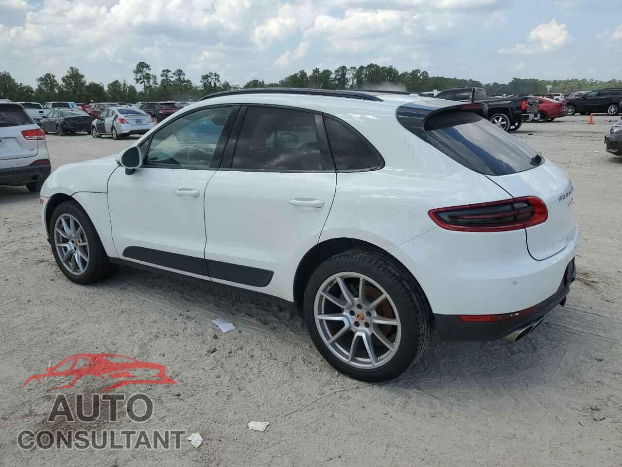 PORSCHE MACAN 2016 - WP1AB2A5XGLB48751