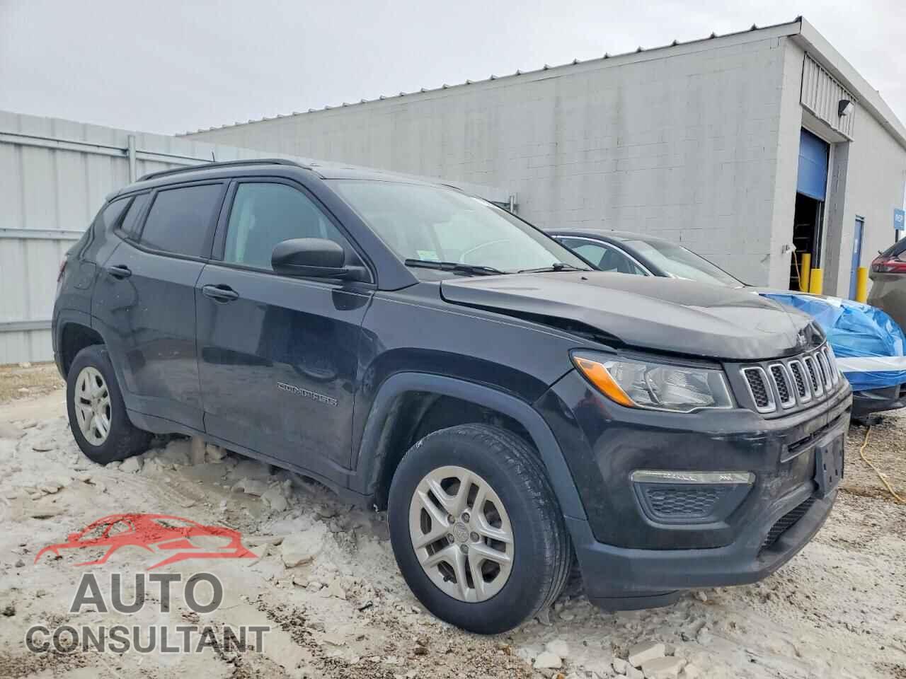 JEEP COMPASS 2018 - 3C4NJDAB3JT480422