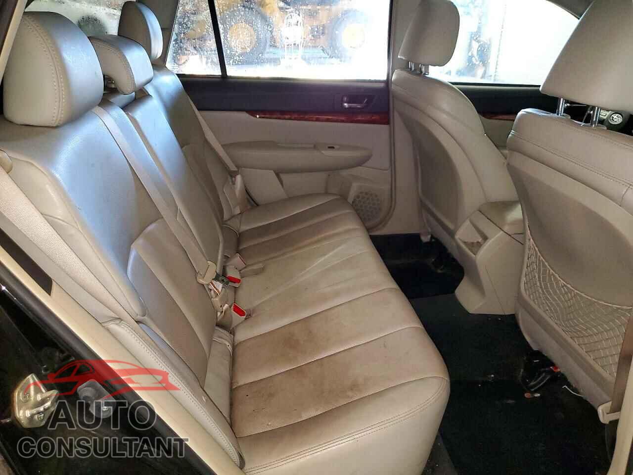 SUBARU OUTBACK 2011 - 4S4BREKC6B2312619