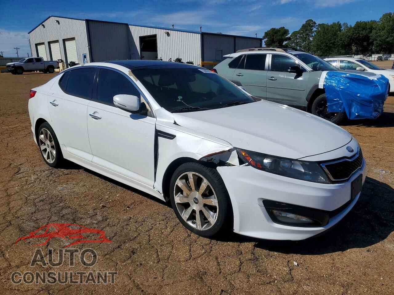 KIA OPTIMA 2013 - 5XXGR4A66DG141173