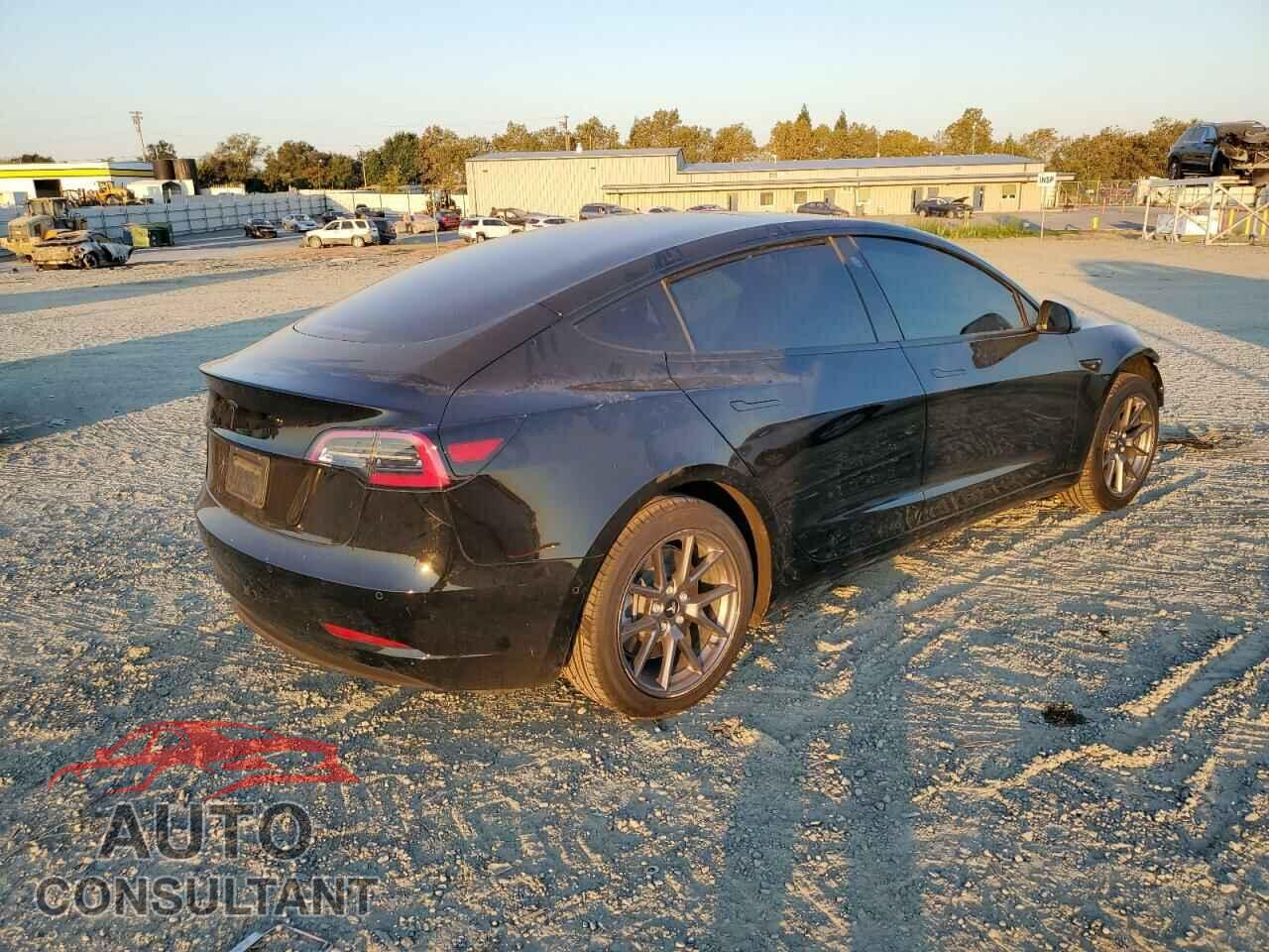 TESLA MODEL 3 2021 - 5YJ3E1EA5MF082272
