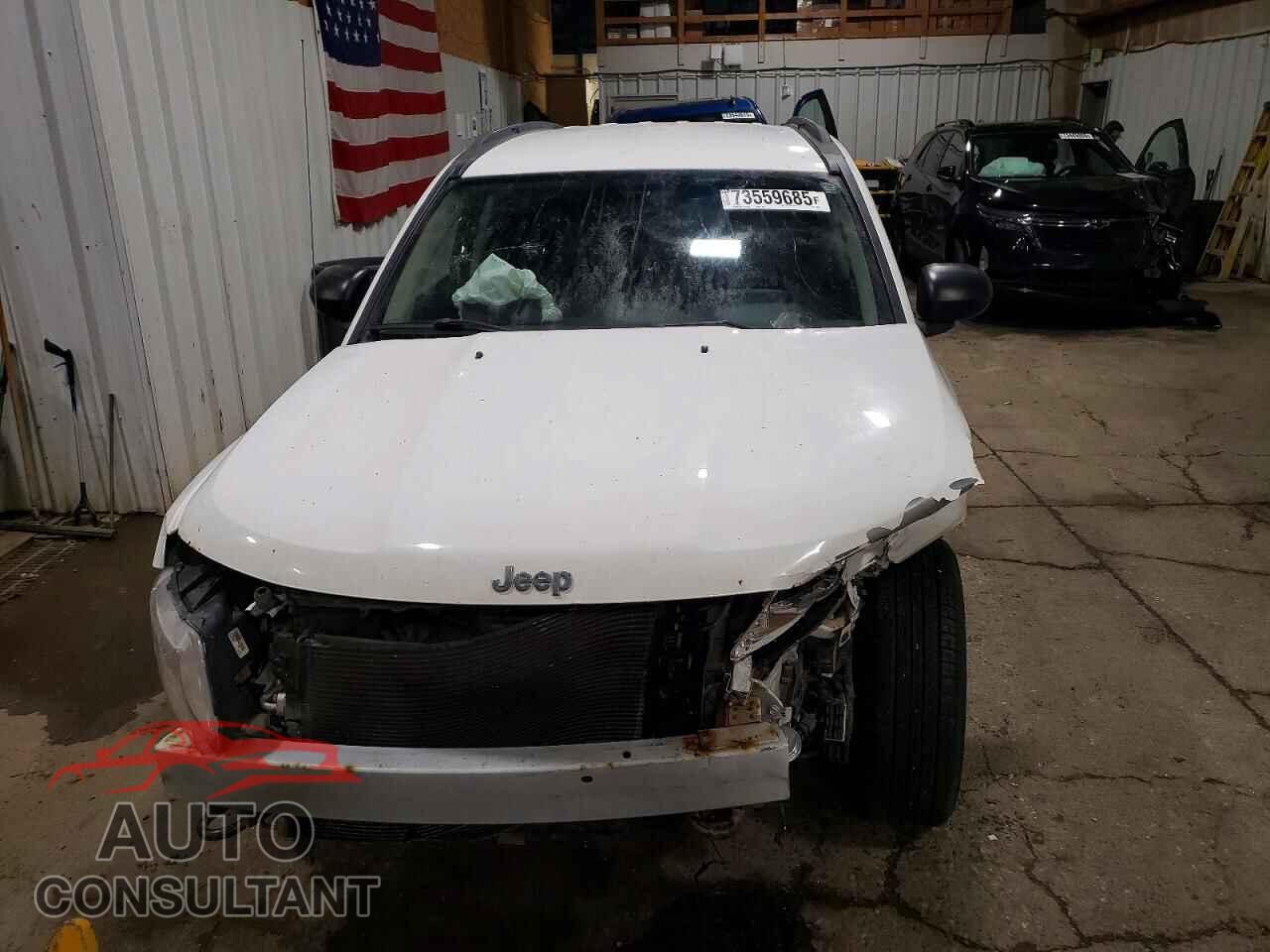 JEEP COMPASS 2011 - 1J4NF1FBXBD169855
