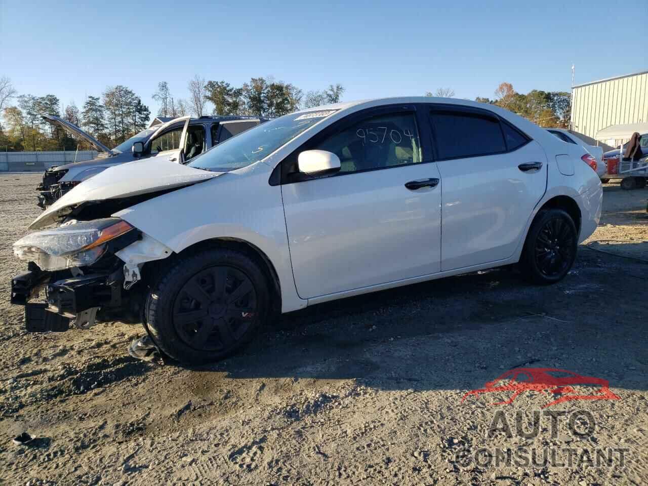 TOYOTA COROLLA 2018 - 5YFBURHE3JP743812