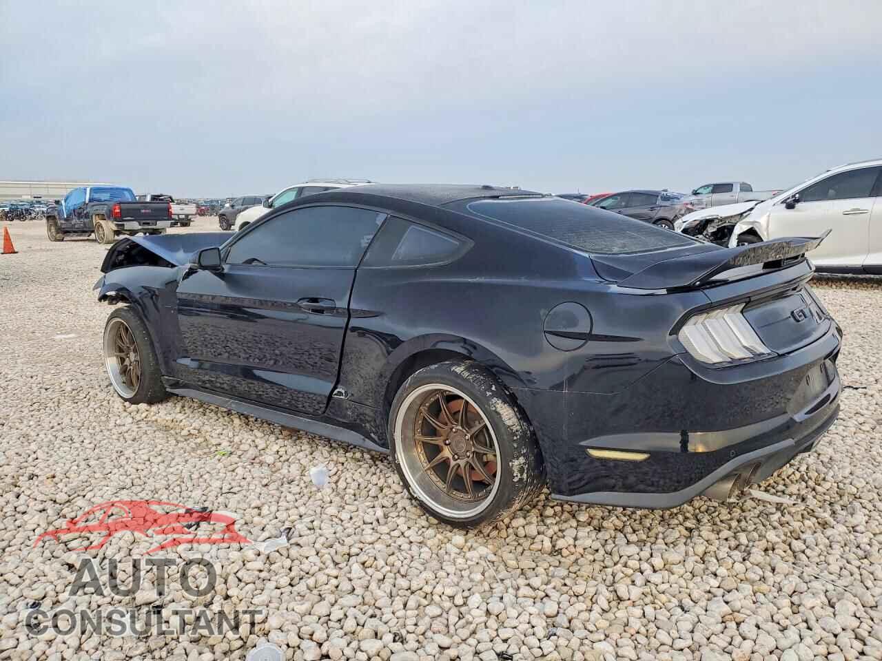 FORD MUSTANG 2019 - 1FA6P8CF7K5157721