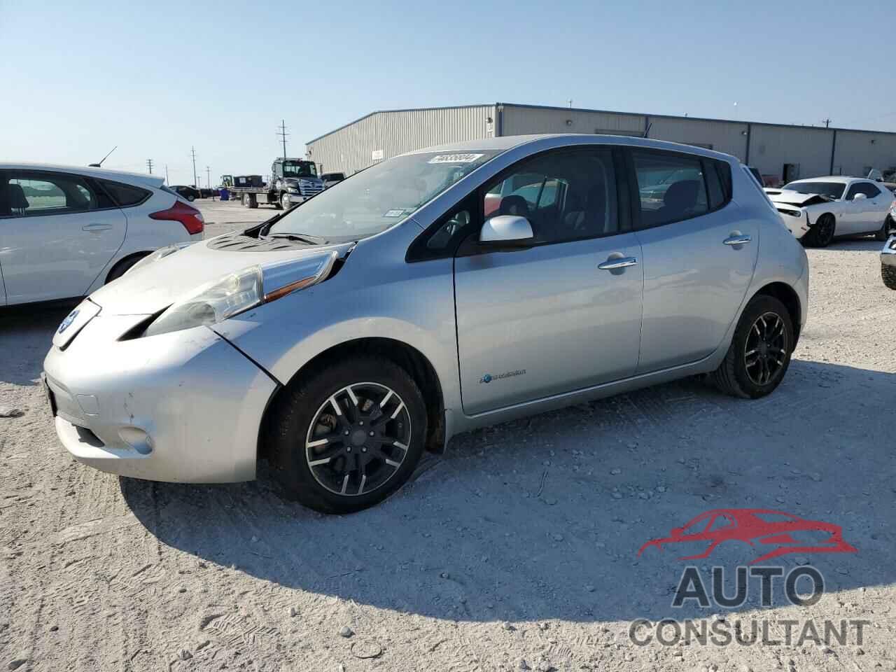 NISSAN LEAF 2015 - 1N4AZ0CP7FC329438