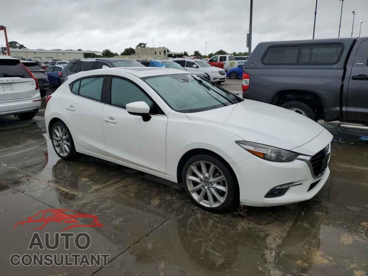 MAZDA 3 2017 - JM1BN1M37H1117276
