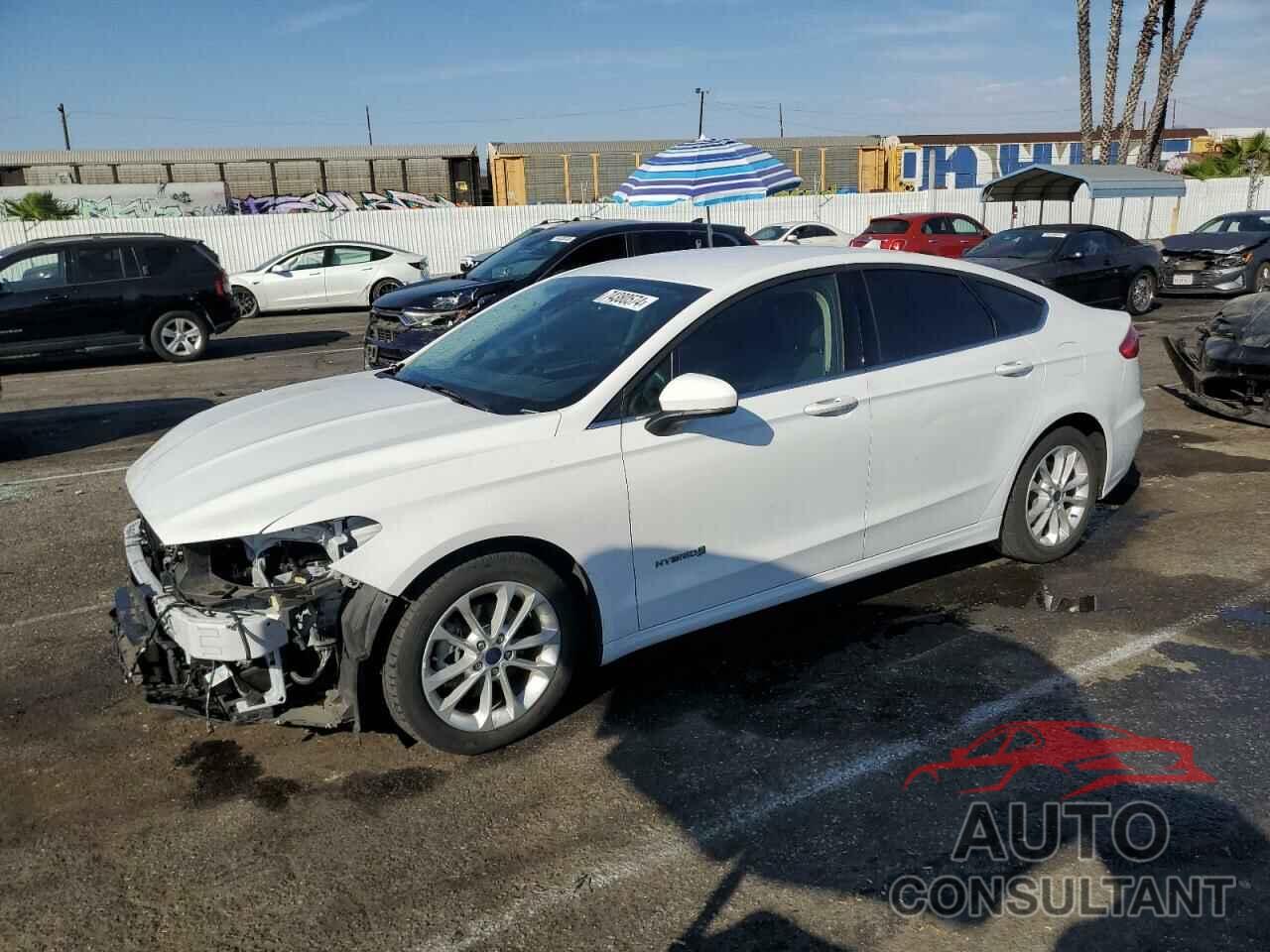 FORD FUSION 2019 - 3FA6P0LU5KR174577