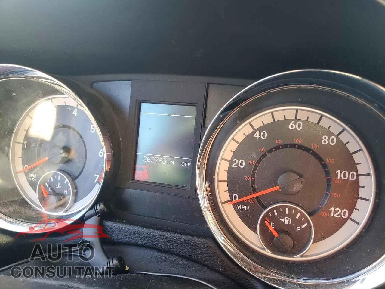 DODGE CARAVAN 2011 - 2D4RN5DG0BR657714
