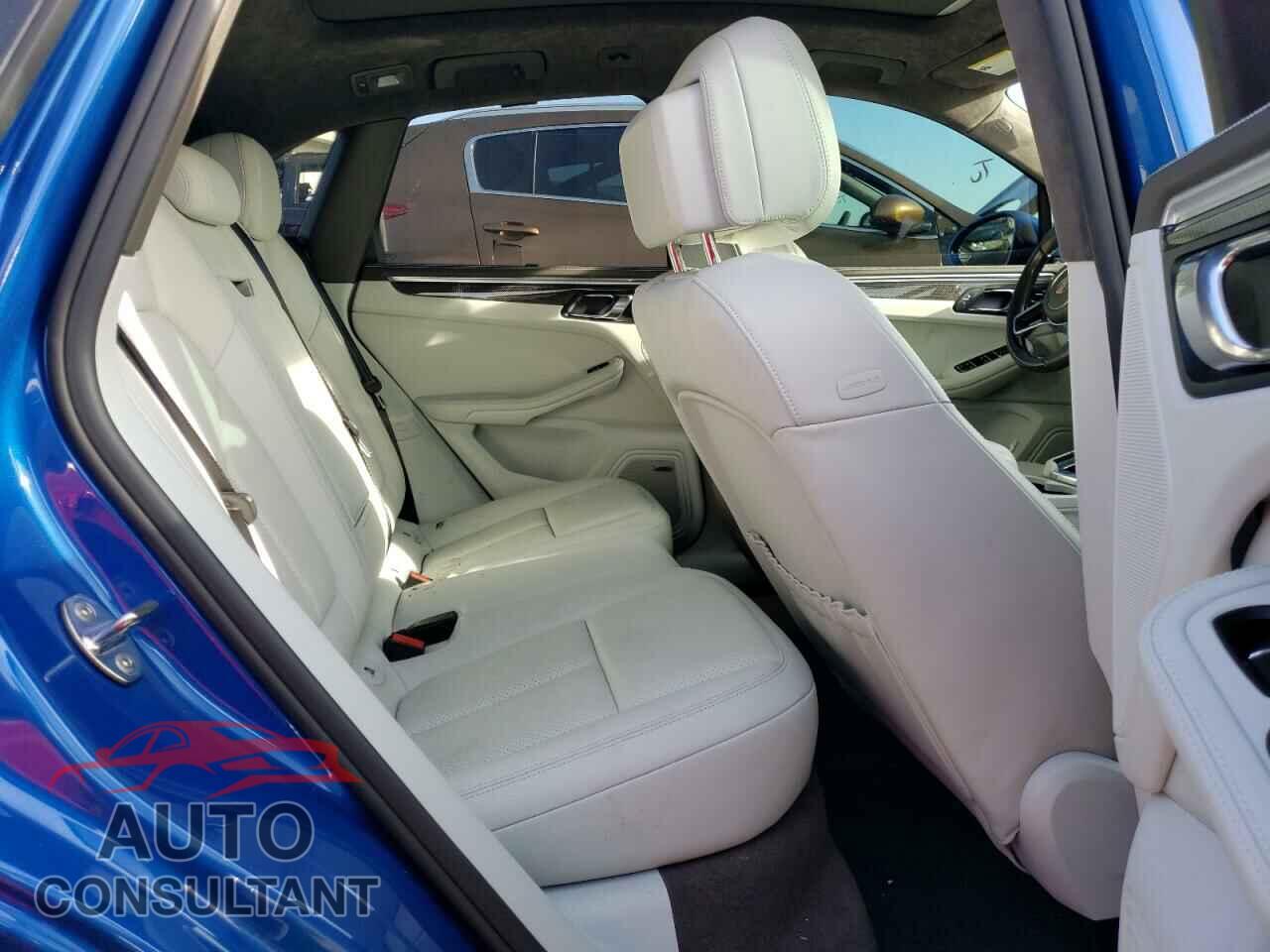 PORSCHE MACAN 2017 - WP1AF2A55HLB61543