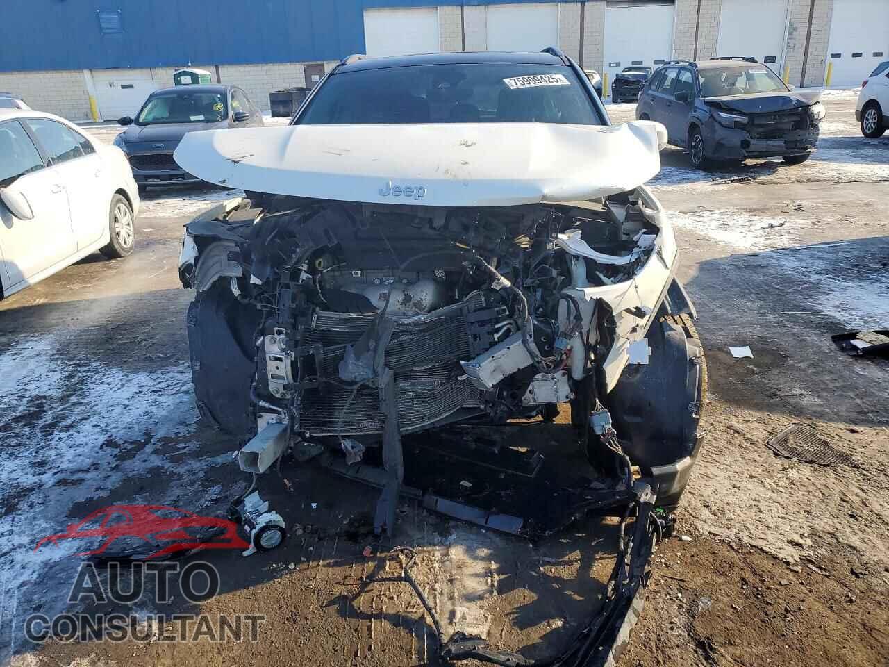 JEEP COMPASS 2017 - 3C4NJDCB6HT664597