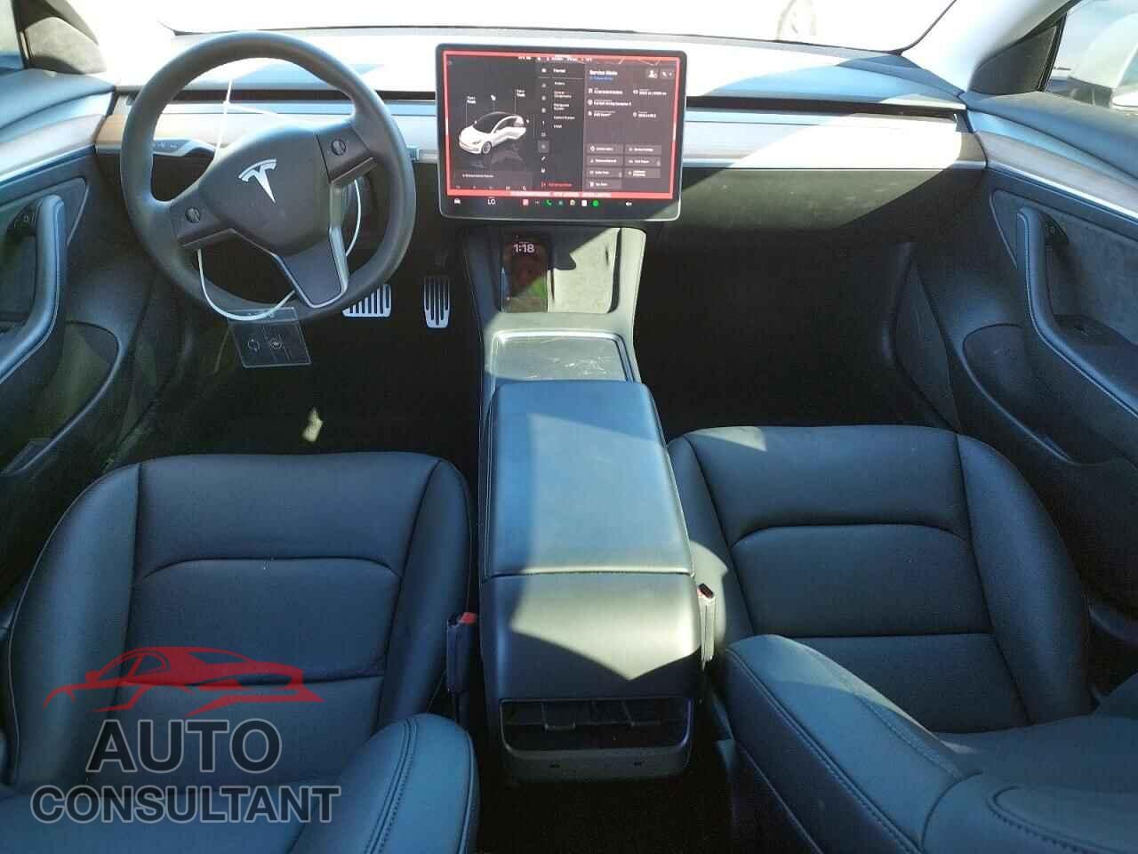 TESLA MODEL 3 2022 - 5YJ3E1EB9NF208952