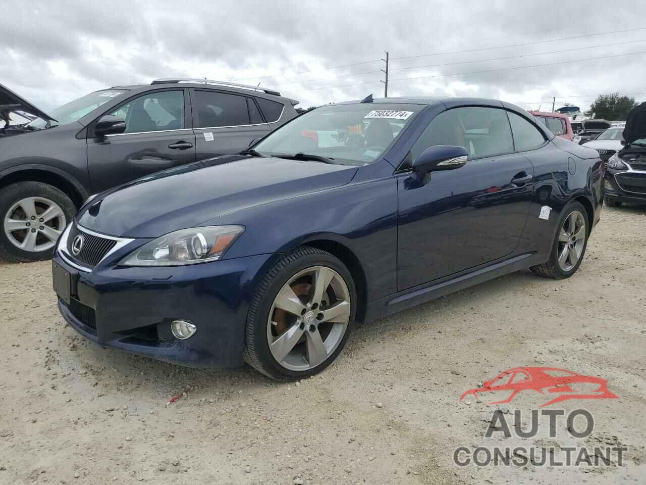 LEXUS IS 2011 - JTHFF2C24B2520094