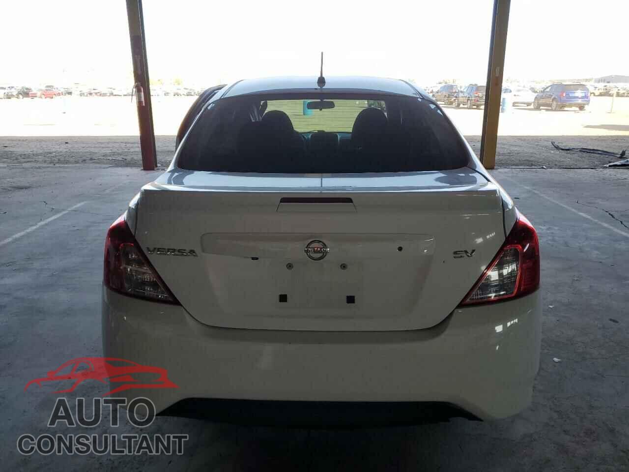 NISSAN VERSA 2019 - 3N1CN7AP3KL845467