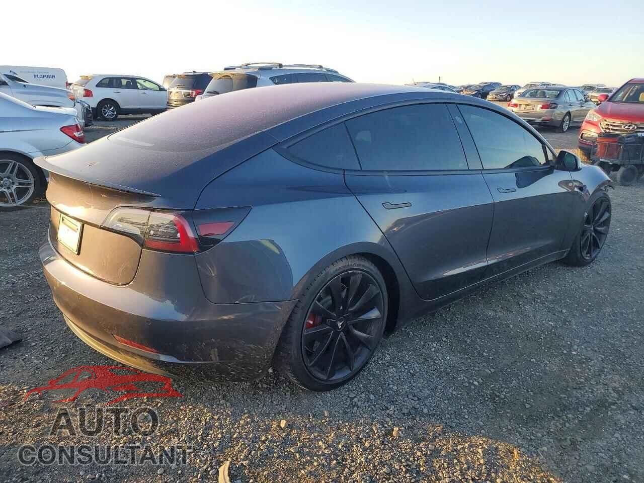 TESLA MODEL 3 2018 - 5YJ3E1EA0JF023724