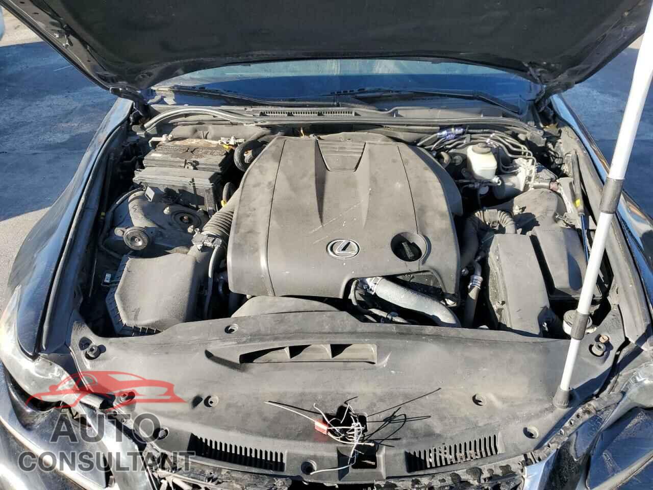 LEXUS IS 2014 - JTHBF1D2XE5041852