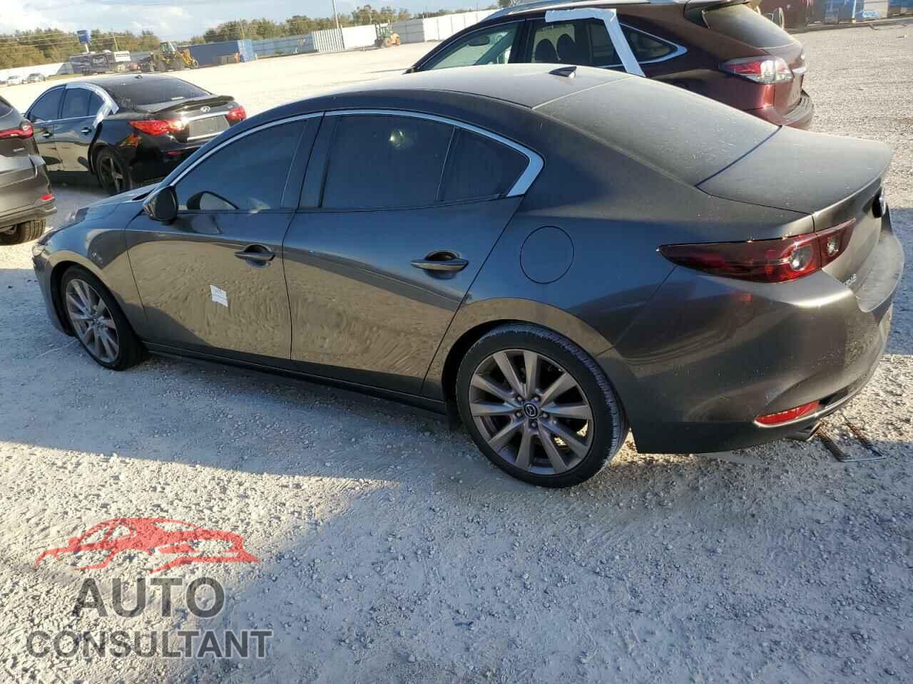 MAZDA 3 2019 - JM1BPACL2K1106849