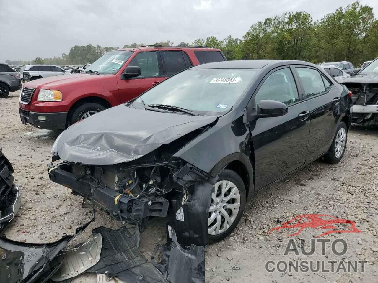 TOYOTA COROLLA 2018 - 5YFBURHE3JP753711