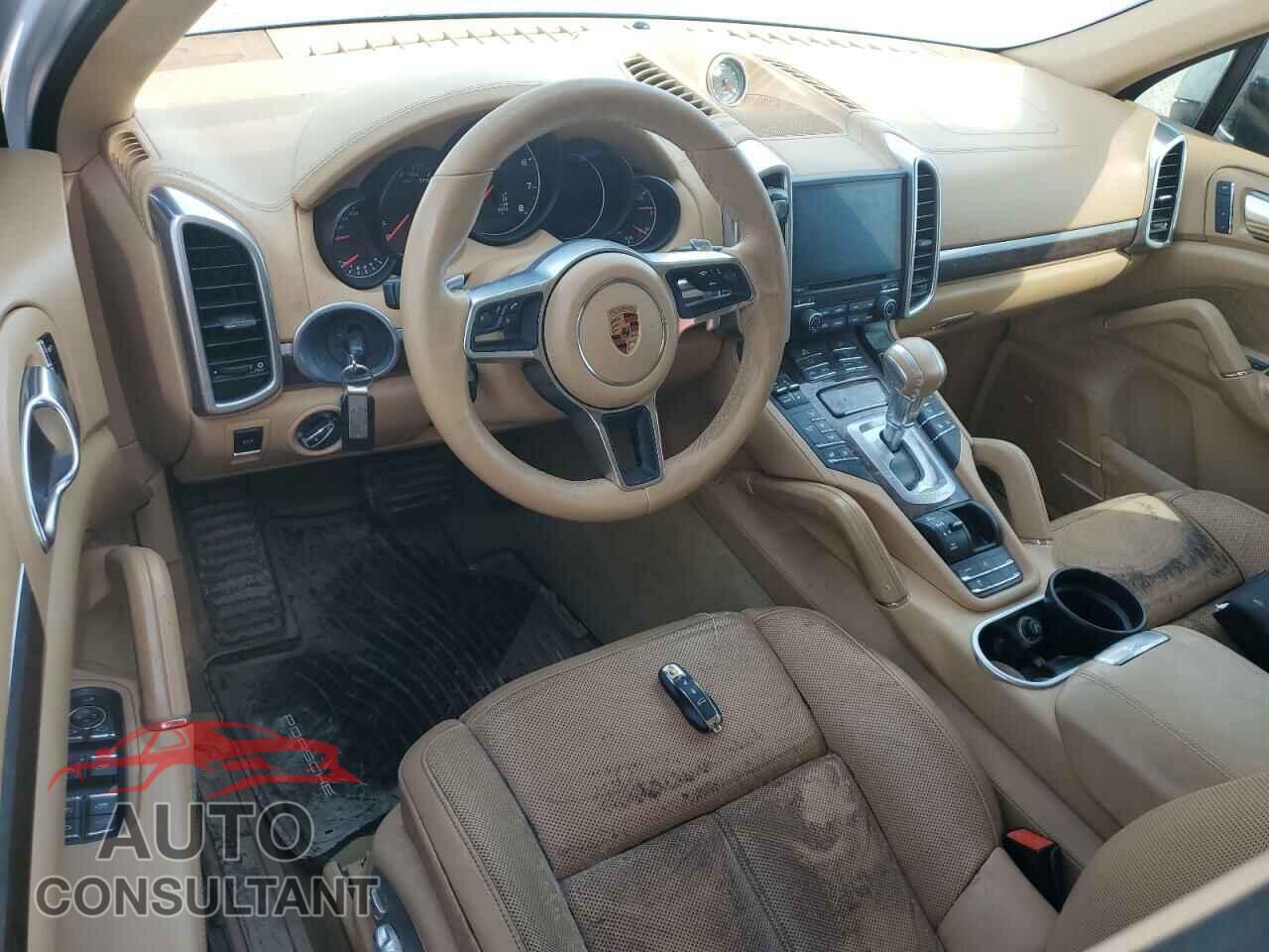 PORSCHE CAYENNE 2017 - WP1AA2A26HKA88094