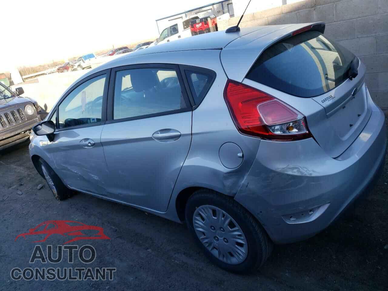 FORD FIESTA 2017 - 3FADP4TJ8HM150512