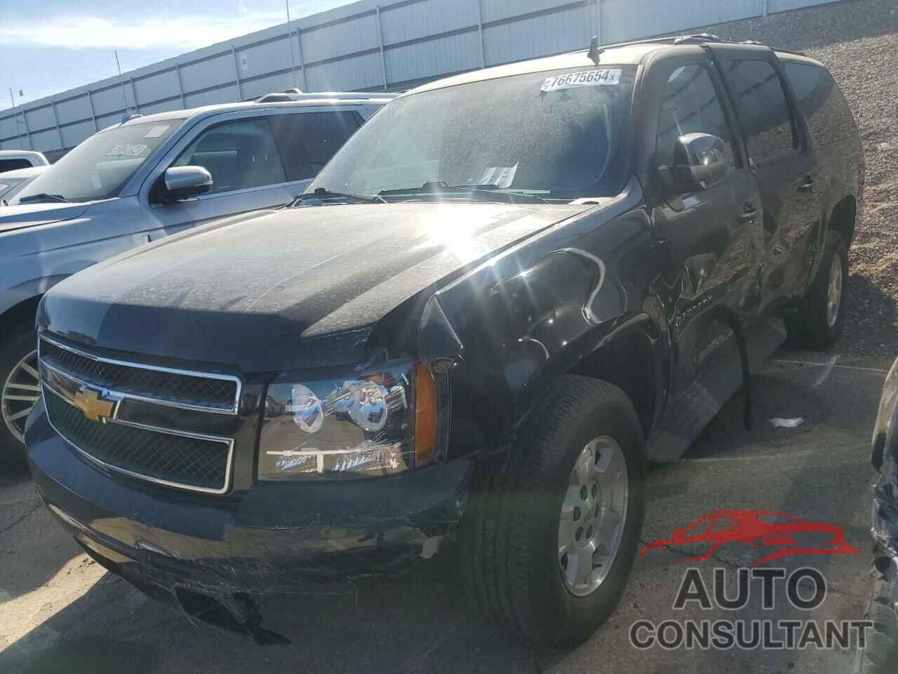 CHEVROLET SUBURBAN 2014 - 1GNSKJE71ER227075