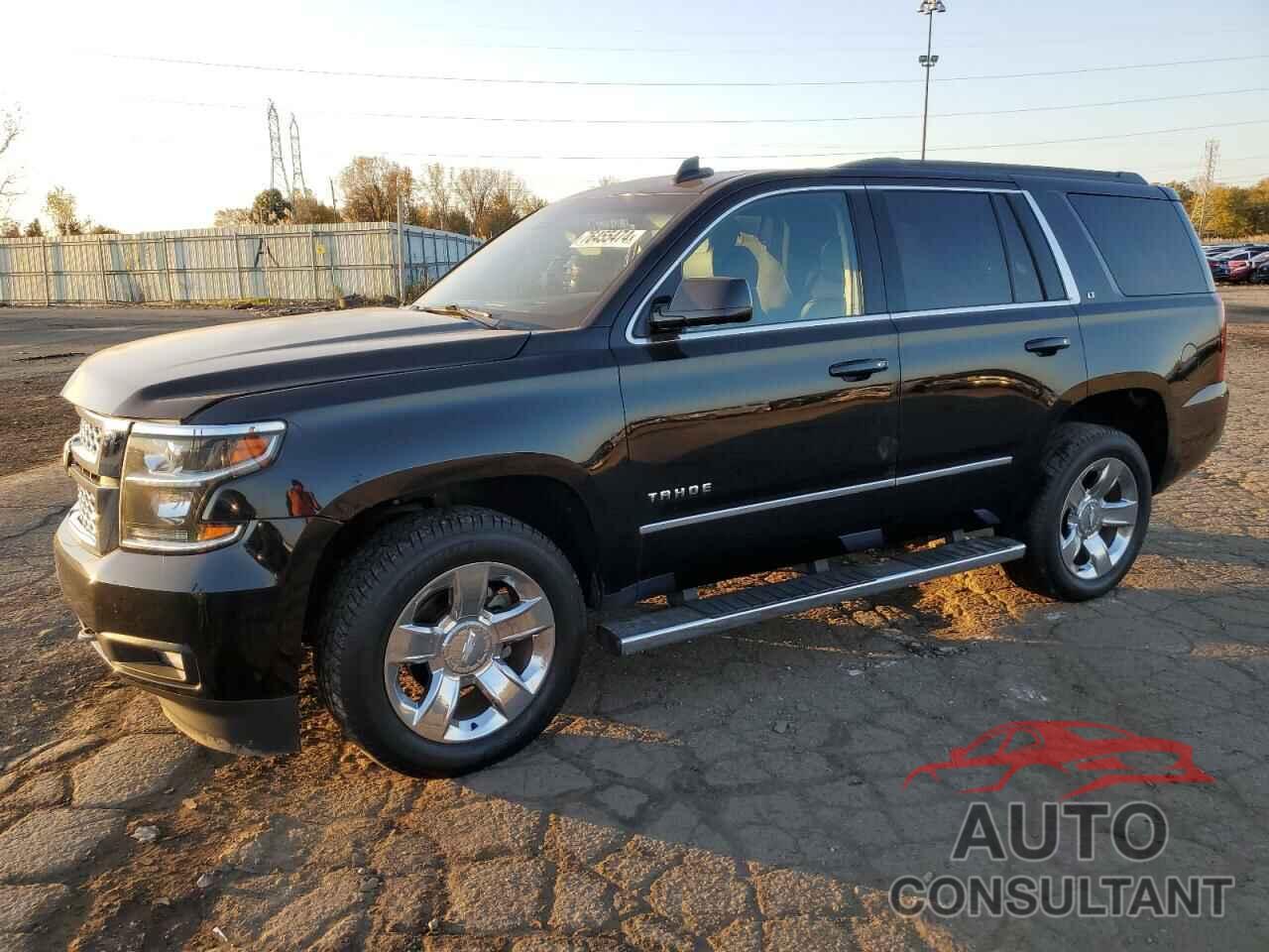 CHEVROLET TAHOE 2017 - 1GNSCBKC7HR234749