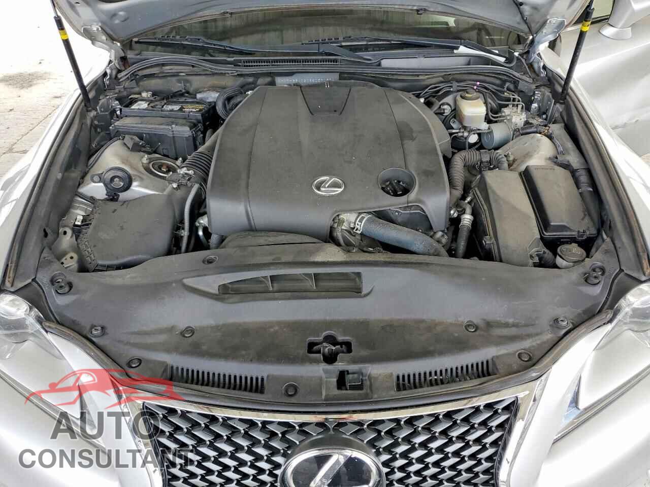 LEXUS IS 2014 - JTHBF1D20E5037132