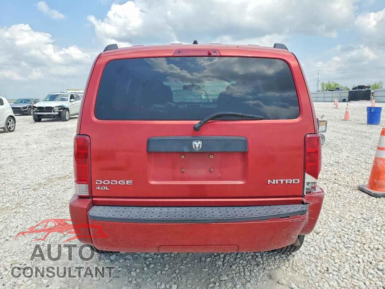 DODGE NITRO 2011 - 1D4PT4GX8BW500717