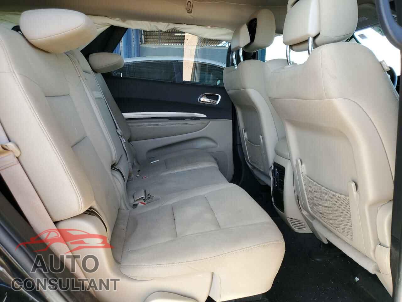 DODGE DURANGO 2018 - 1C4RDJAG0JC242512