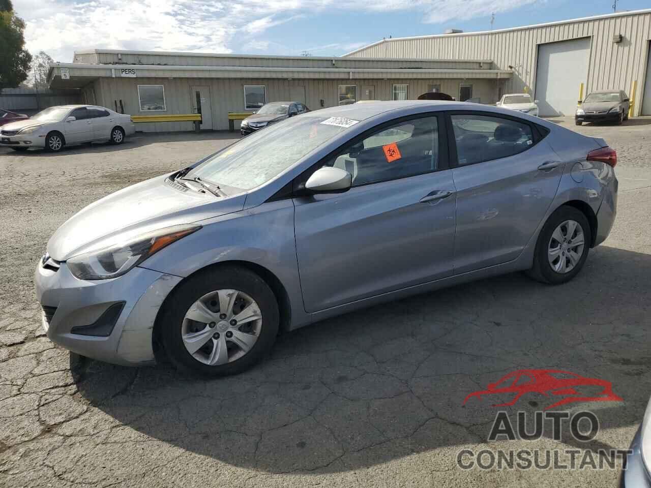 HYUNDAI ELANTRA 2016 - 5NPDH4AE2GH736317