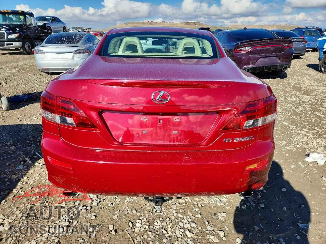 LEXUS IS 2012 - JTHFF2C27C2525520
