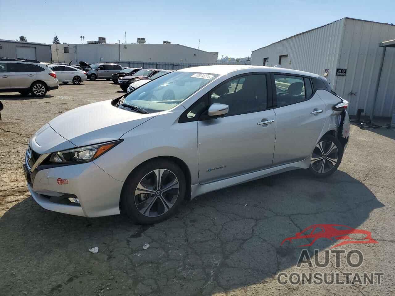 NISSAN LEAF 2018 - 1N4AZ1CPXJC306783
