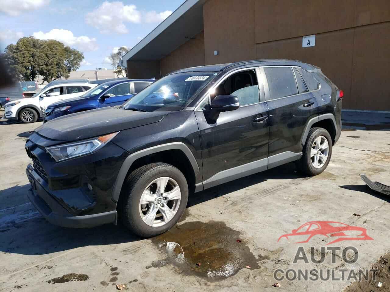 TOYOTA RAV4 2021 - 2T3W1RFVXMC120020