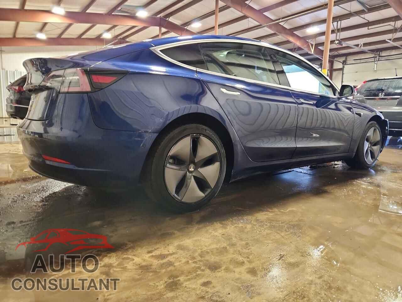 TESLA MODEL 3 2018 - 5YJ3E1EA0JF160310