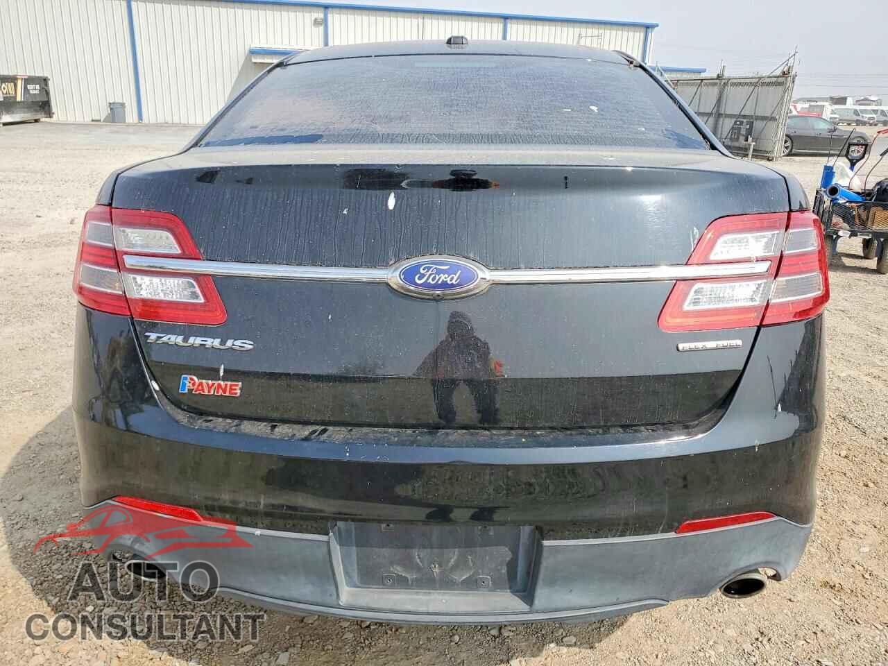 FORD TAURUS 2017 - 1FAHP2D82HG112799