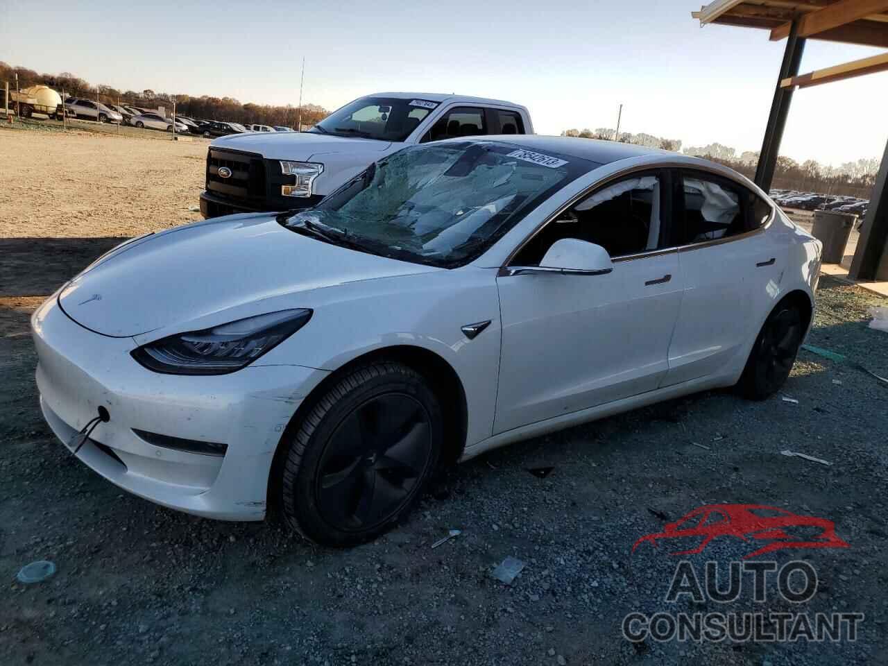 TESLA MODEL 3 2019 - 5YJ3E1EA5KF483754