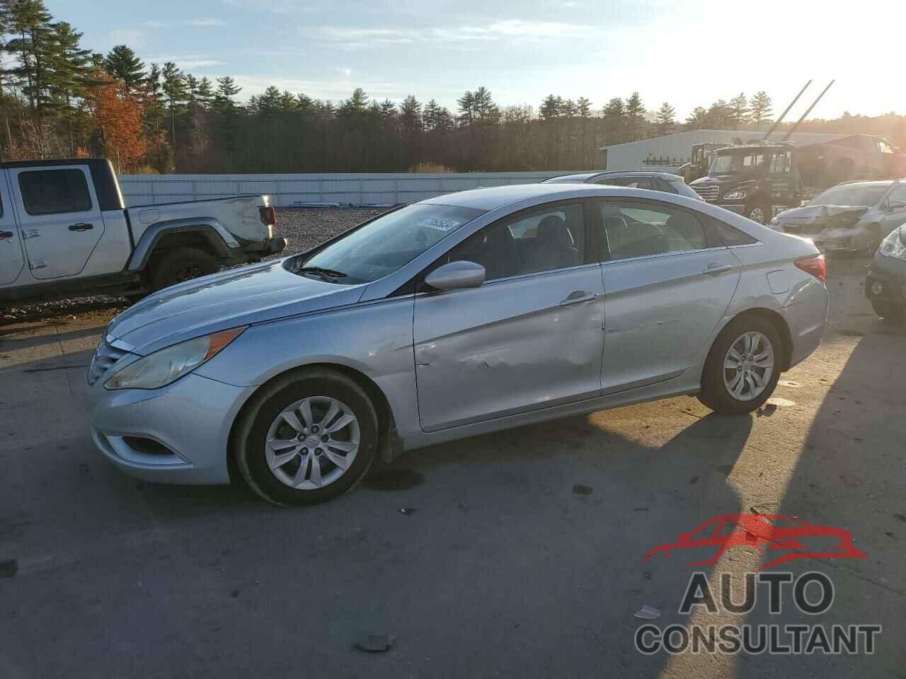 HYUNDAI SONATA 2011 - 5NPEB4AC0BH149160