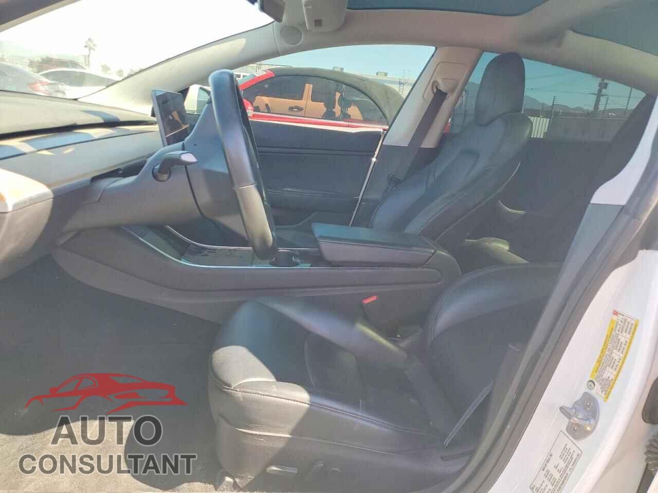TESLA MODEL 3 2019 - 5YJ3E1EA3KF337479