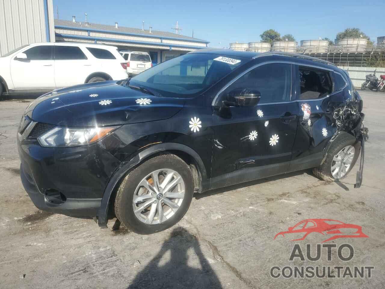 NISSAN ROGUE 2019 - JN1BJ1CP1KW233442