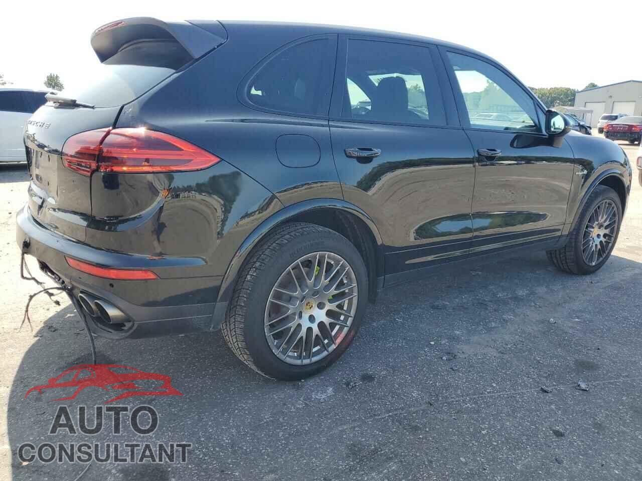 PORSCHE CAYENNE 2017 - WP1AE2A26HLA68295