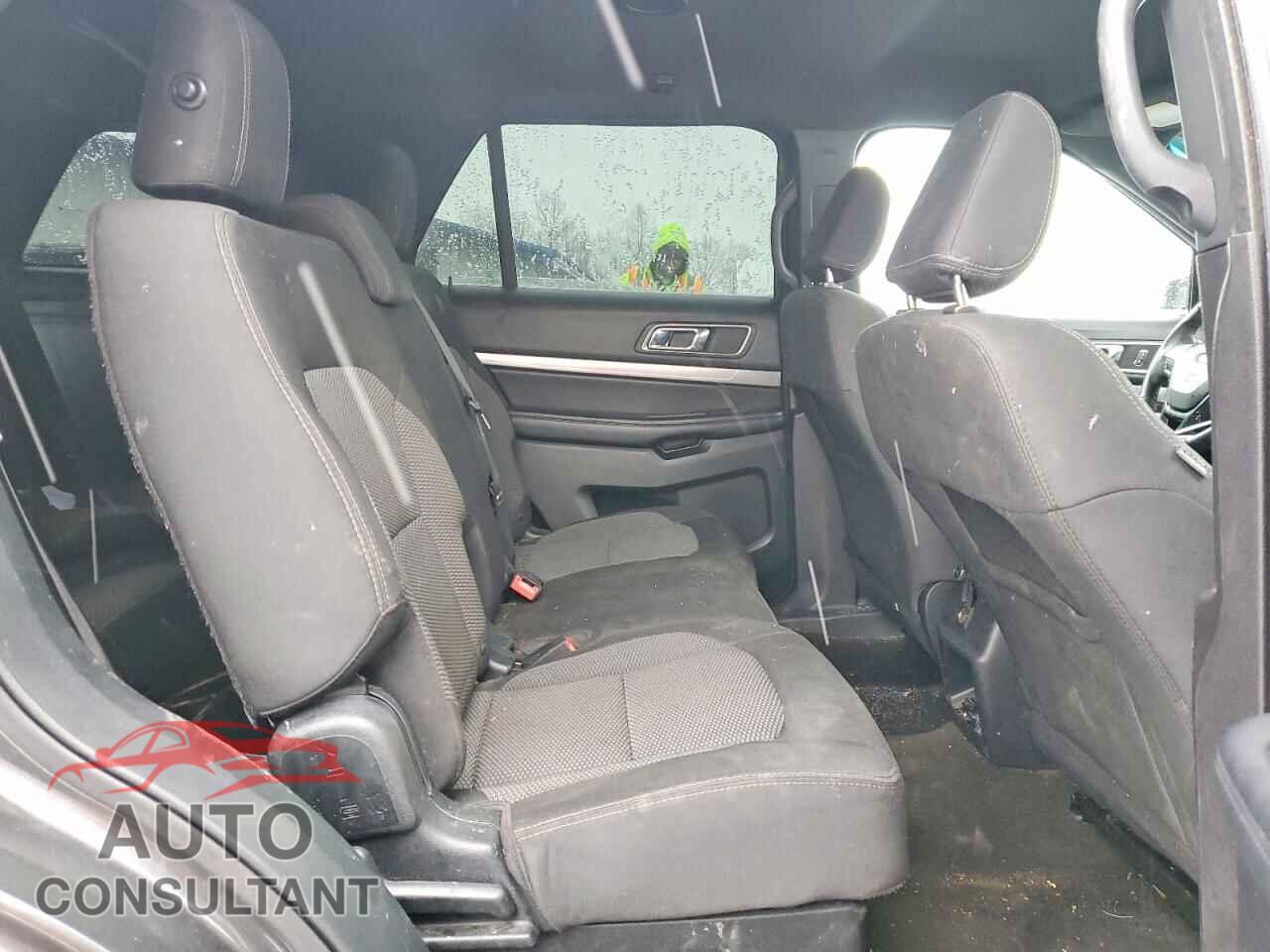 FORD EXPLORER 2018 - 1FM5K8DH5JGB05359