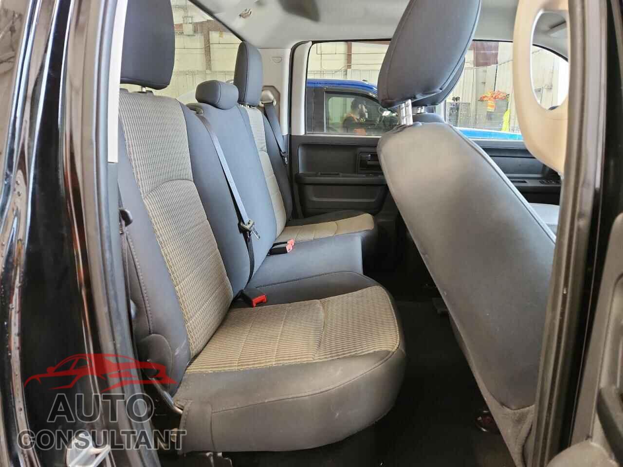 DODGE RAM 1500 2012 - 1C6RD7FT8CS106394