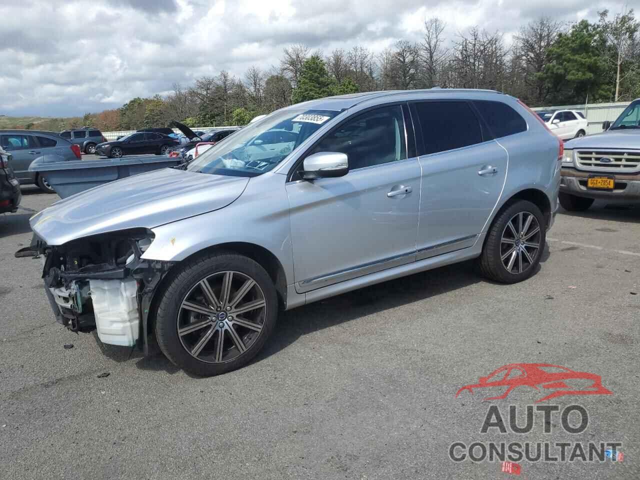 VOLVO XC60 2017 - YV449MRUXH2012772