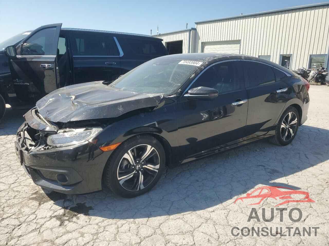 HONDA CIVIC 2018 - JHMFC1F9XJX015920
