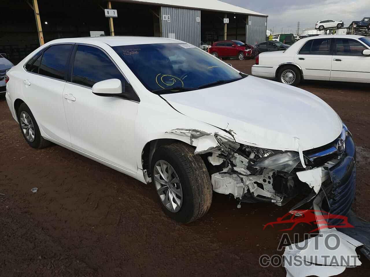 TOYOTA CAMRY 2016 - 4T4BF1FK3GR545068