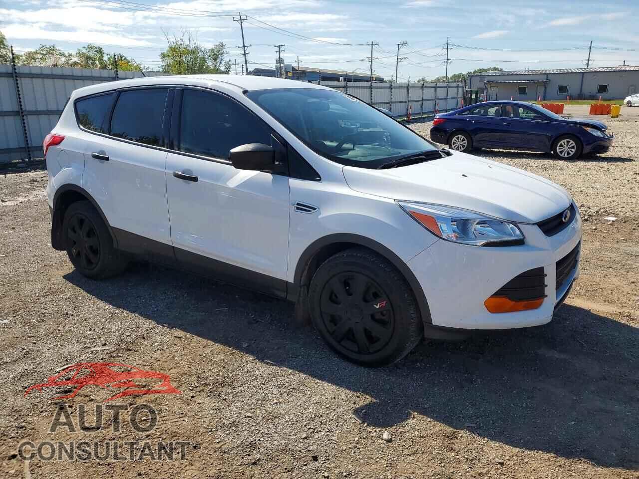 FORD ESCAPE 2015 - 1FMCU0F74FUC13665